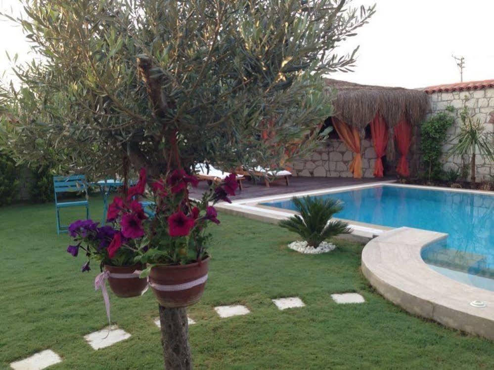 Yuga Hotel