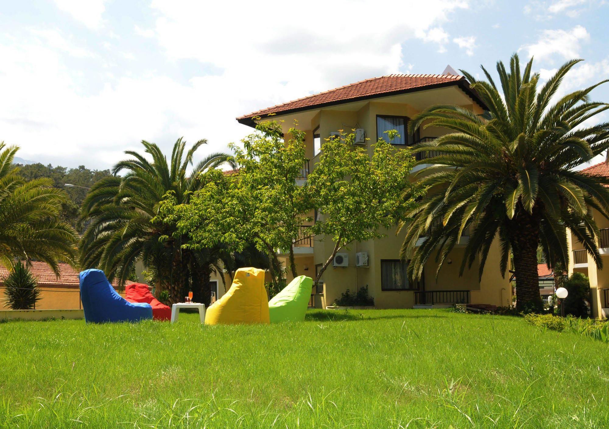 Club Akman Hotel