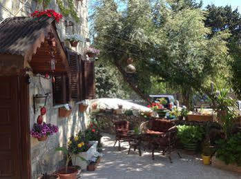 Guest house Yuekser
