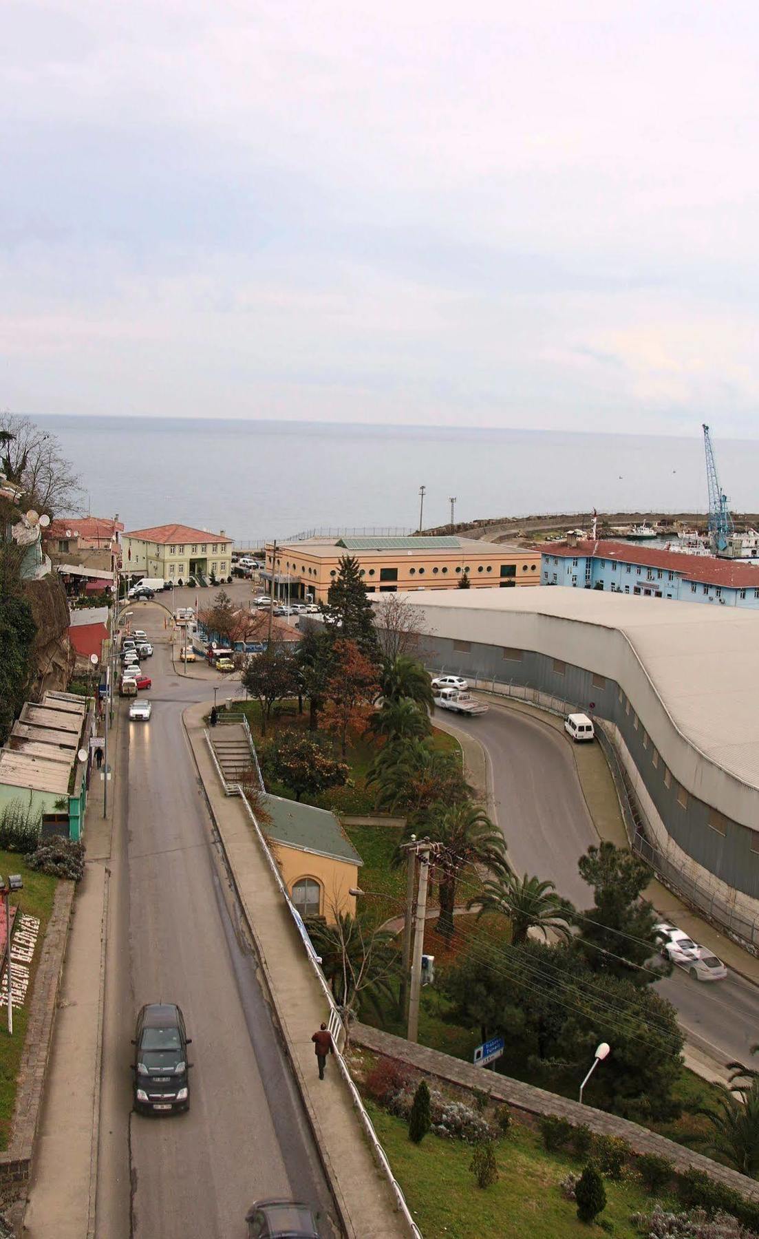 Port 3*