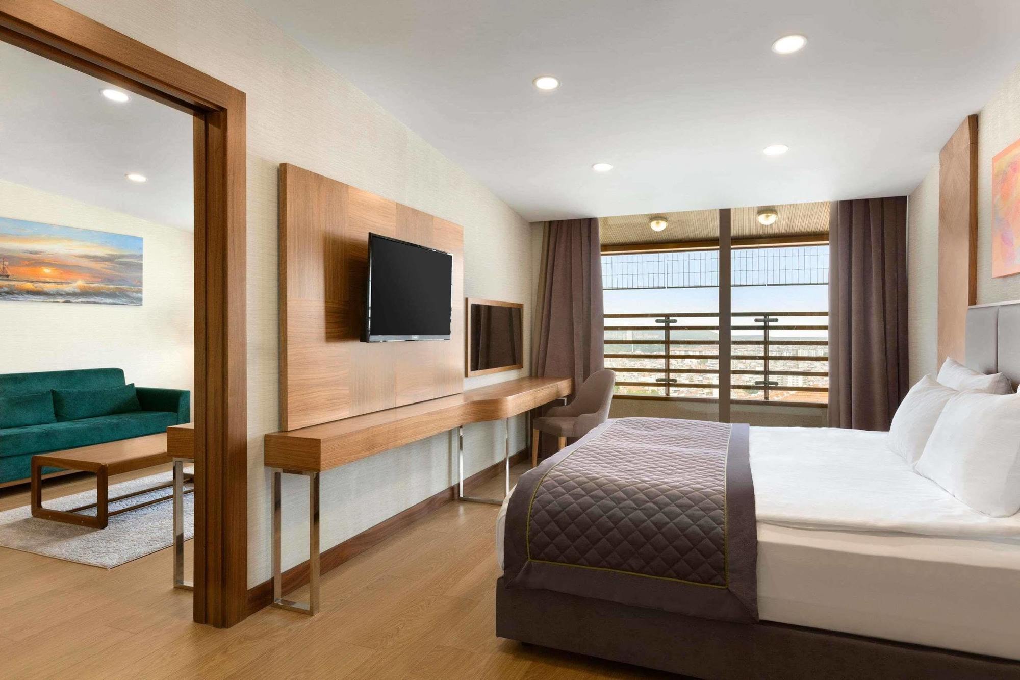 Ramada By Wyndham Cekirge Thermal & Hotel 4*