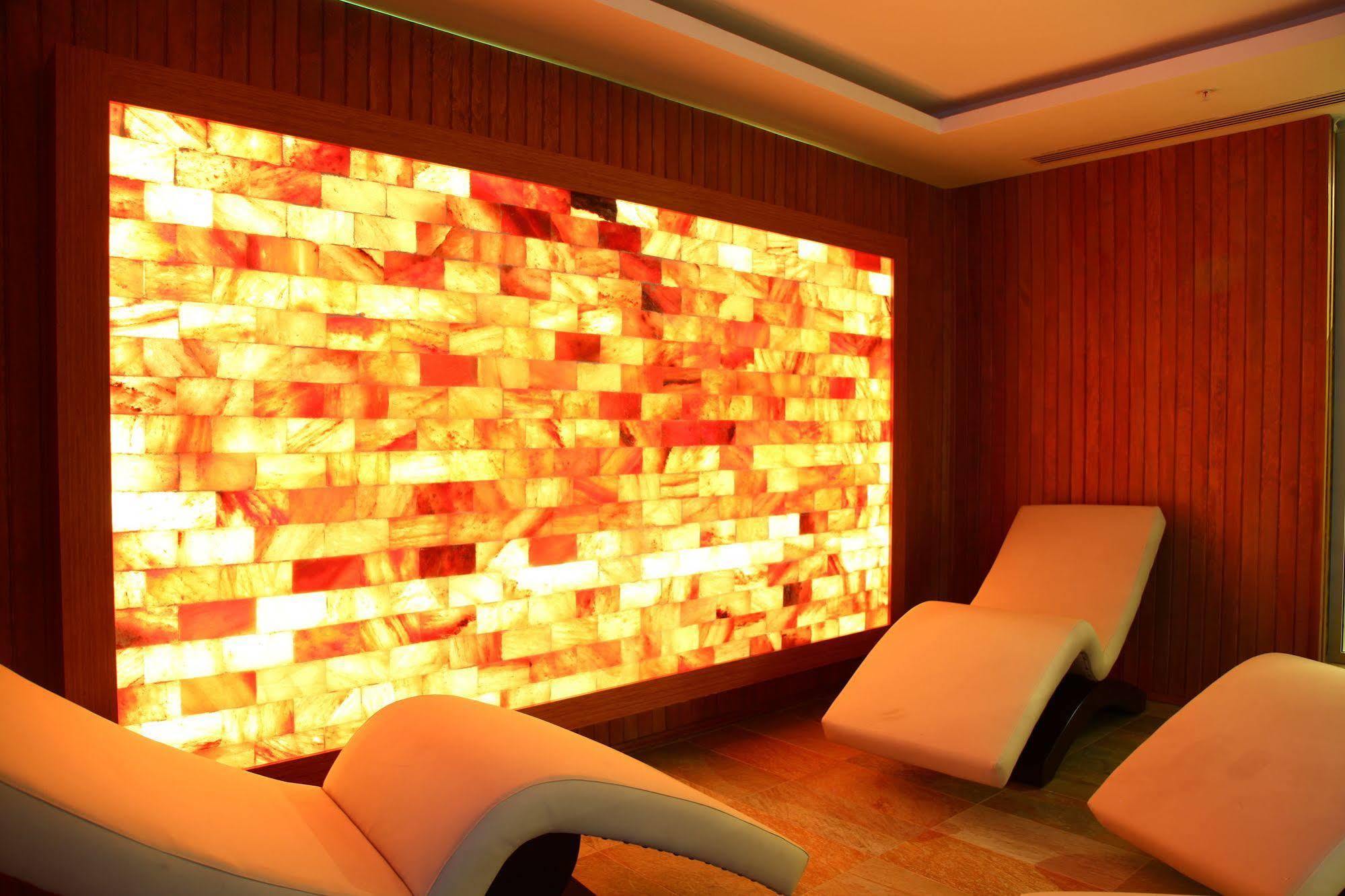 Ramada By Wyndham Cekirge Thermal &