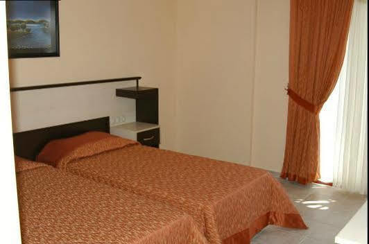 Hotel Himeros 3*