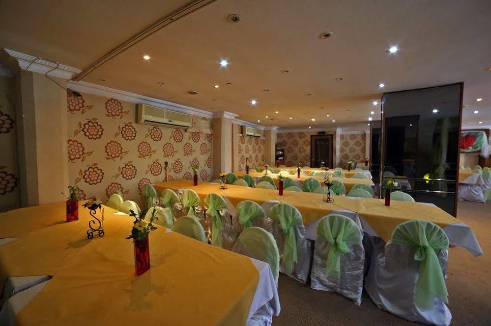 Marina Hotel 3*