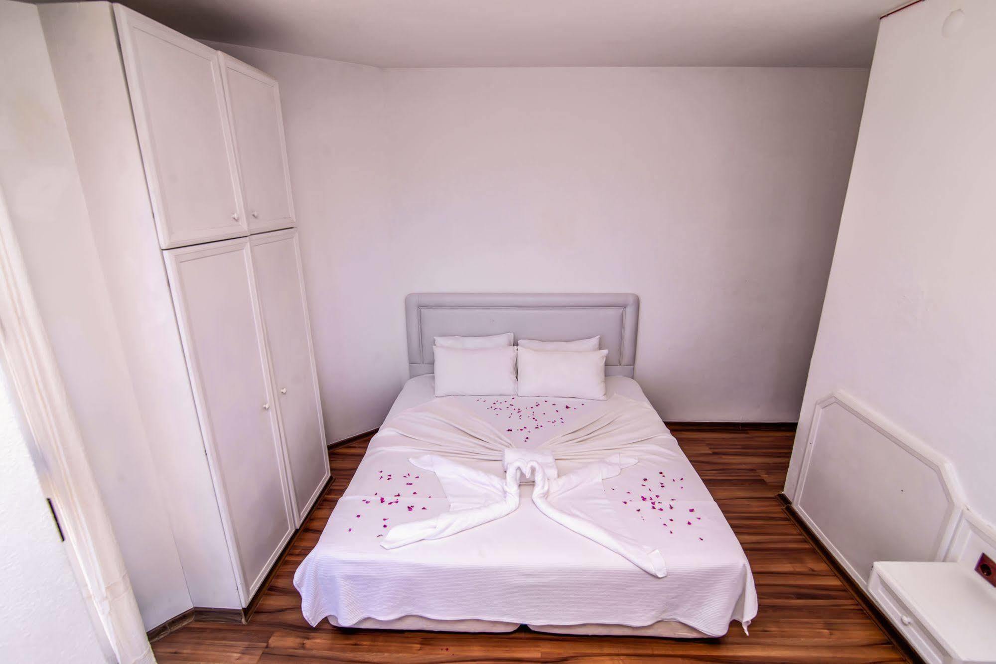 Marin Hotel Cesme