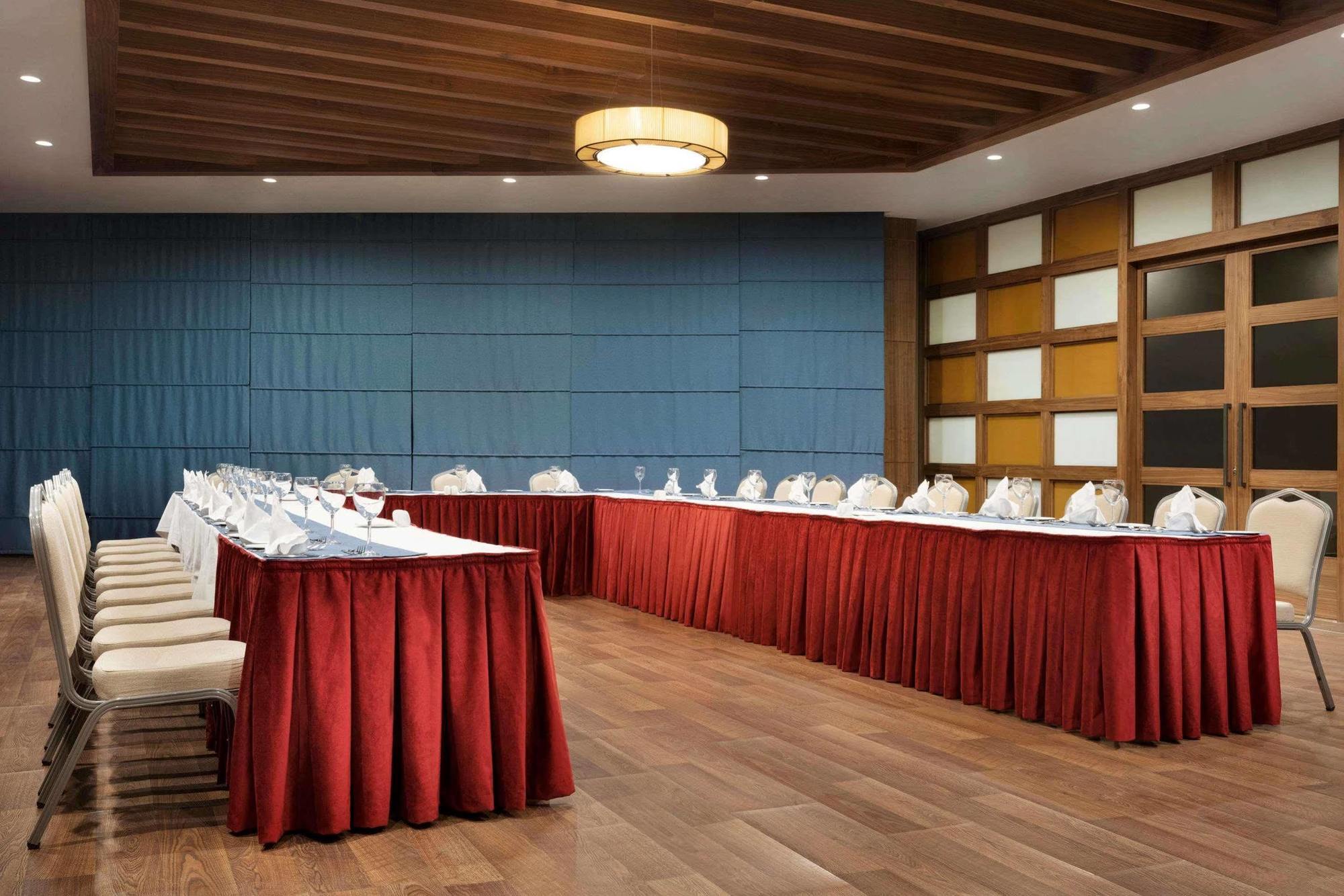 Ramada Plaza By Wyndham Hotel Konya