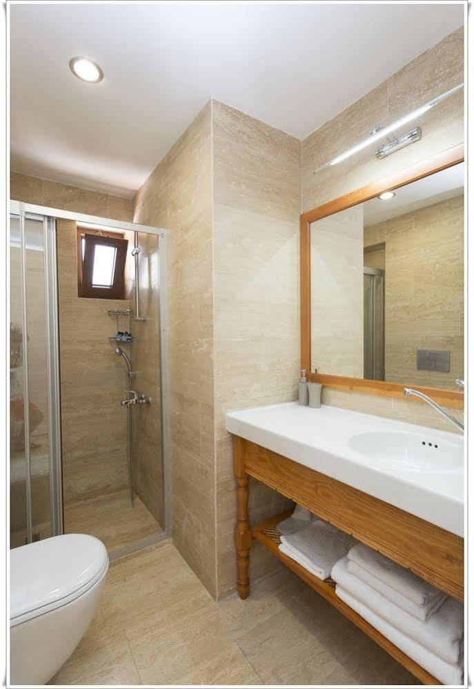 Hotel Ayka *