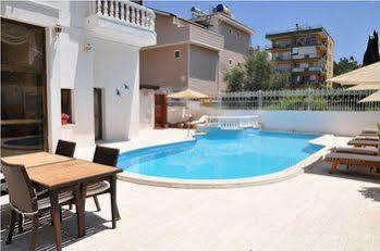 Carikci Hotel