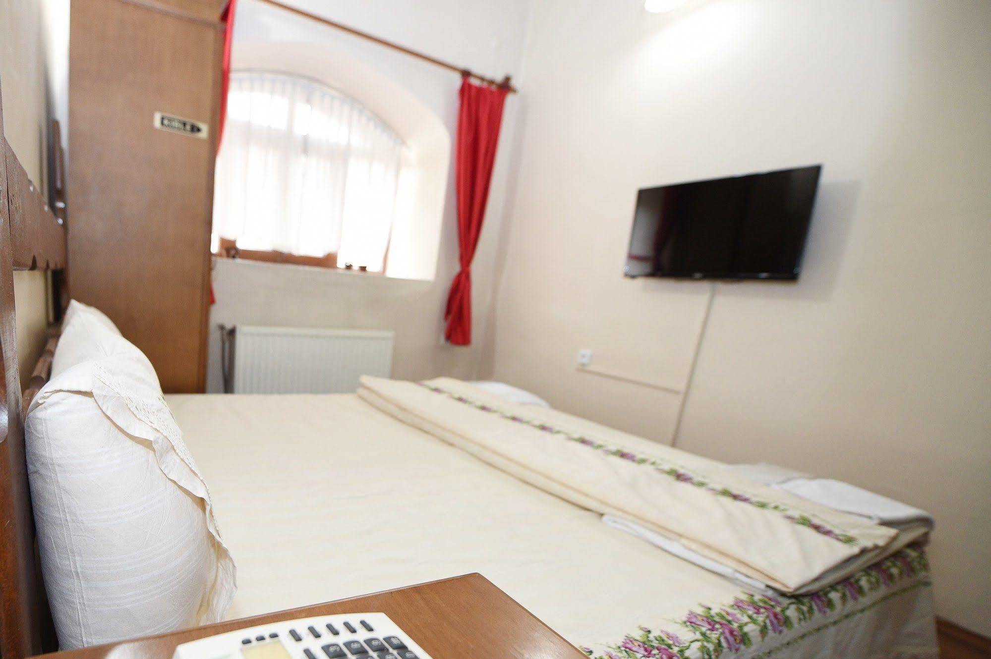 Osmanli Saray Oteli *