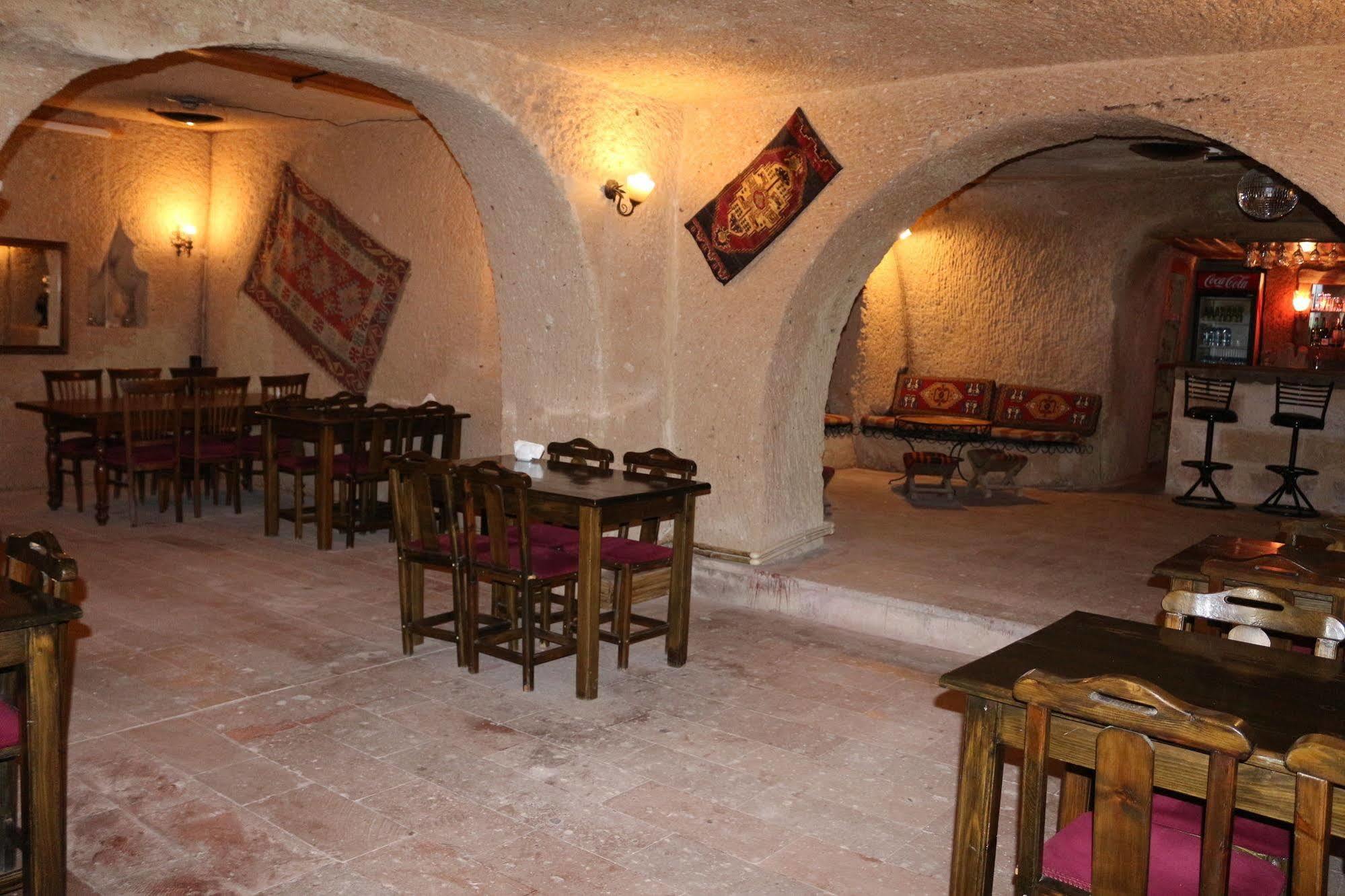 Melis Cave Hotel