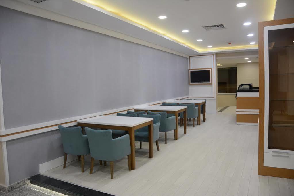 White Star Hotel 4*