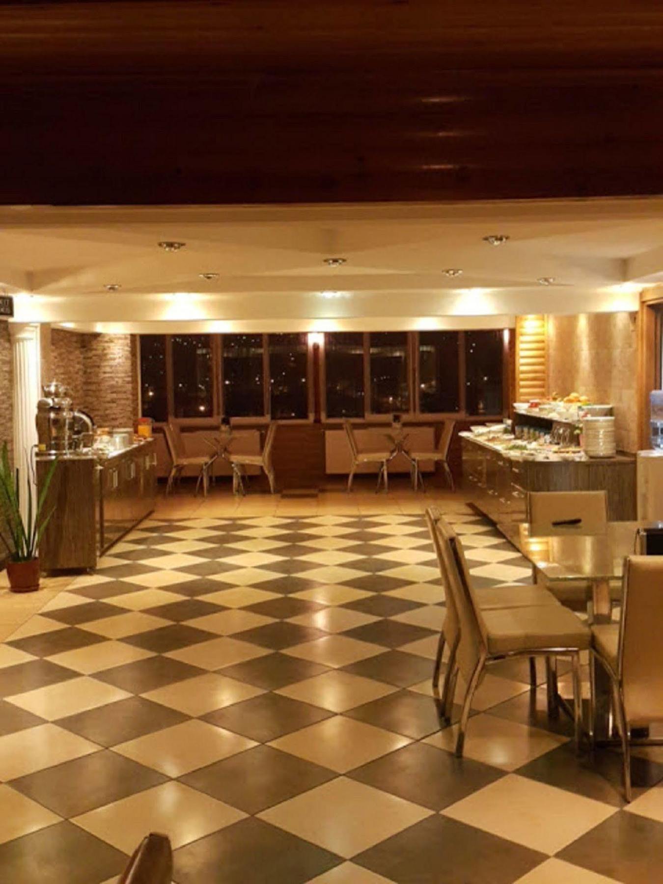 Buyuk Hotel 3*