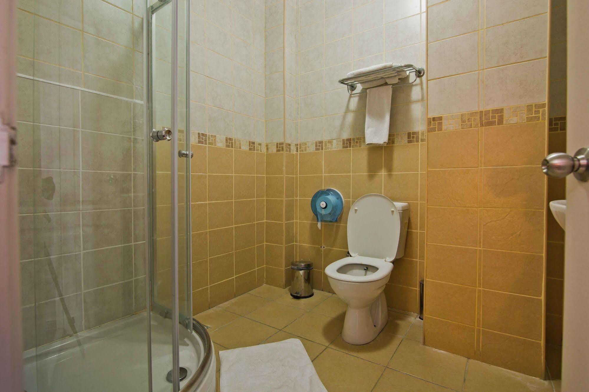 Prinkipos Hotel 4*