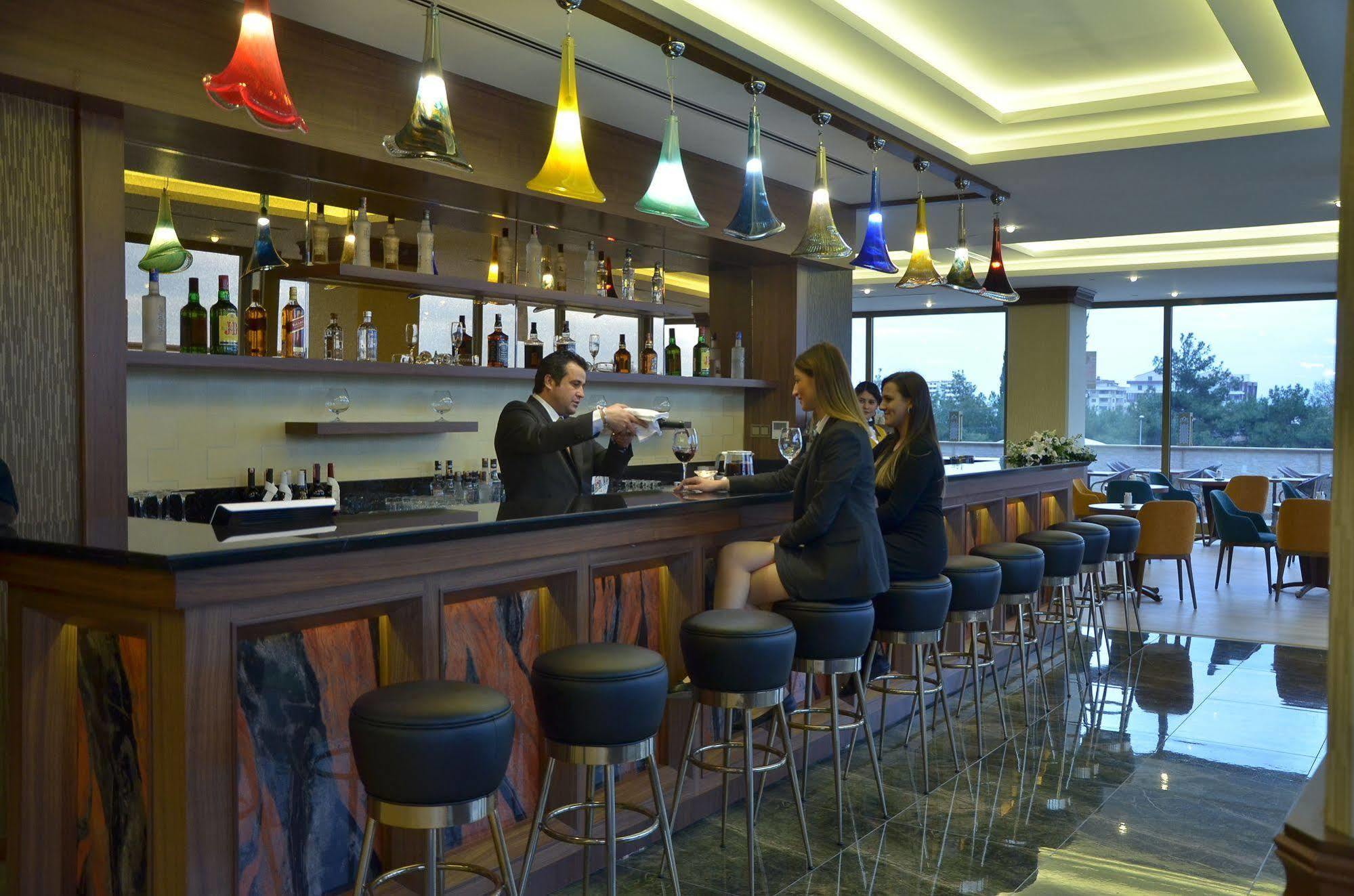 Hotel Adranos 4*