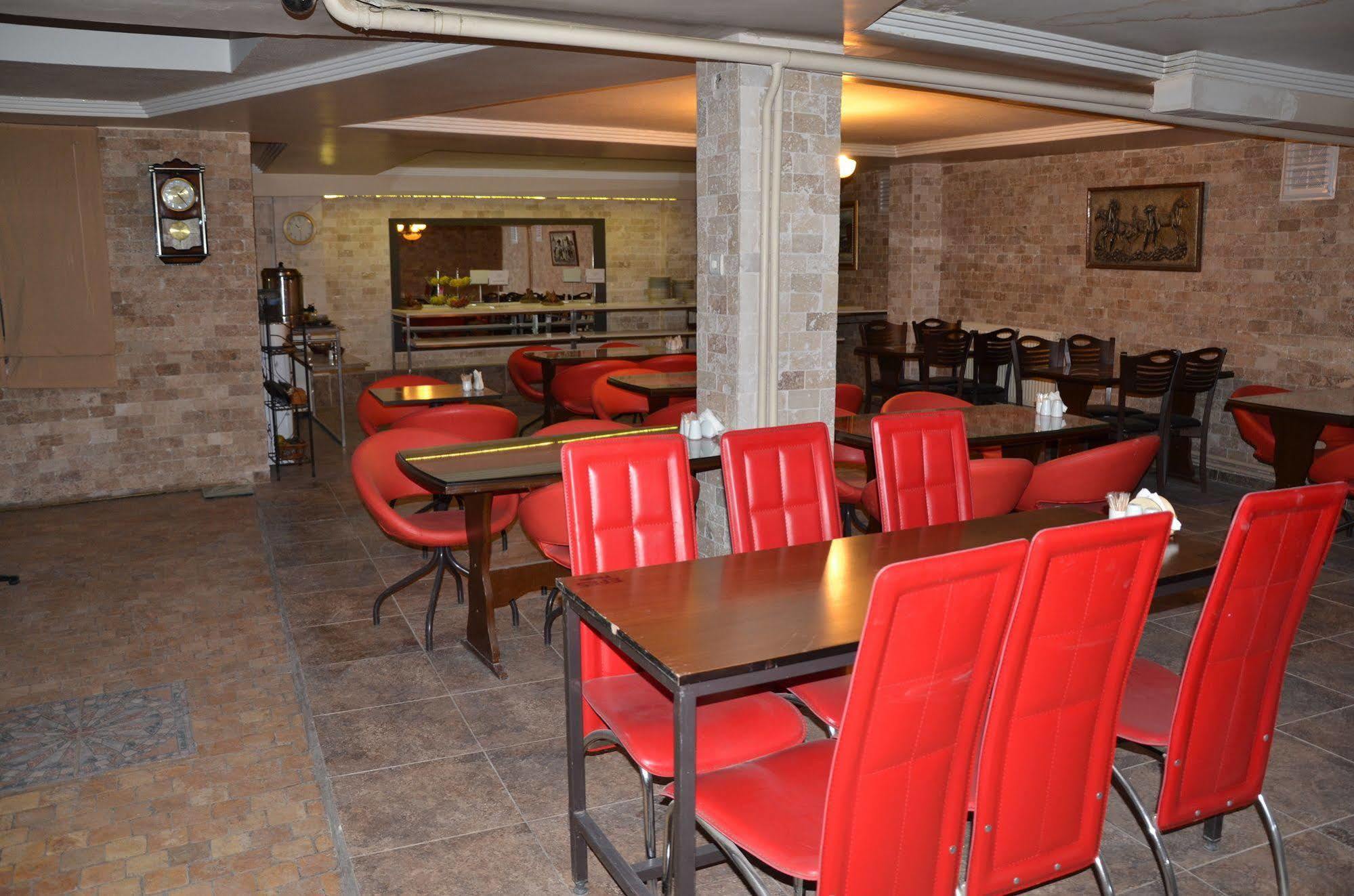Hotel Elite Center 3*