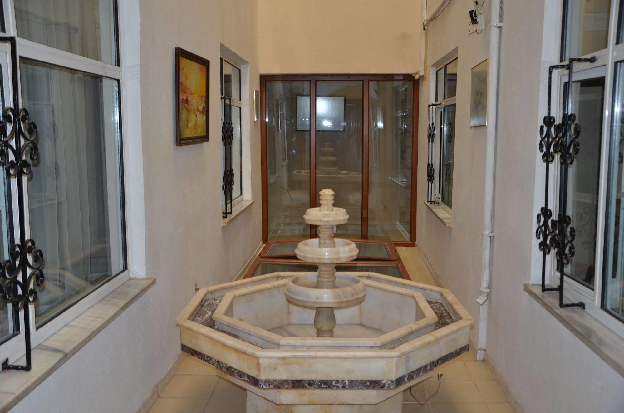 Hotel Elite Center 3*