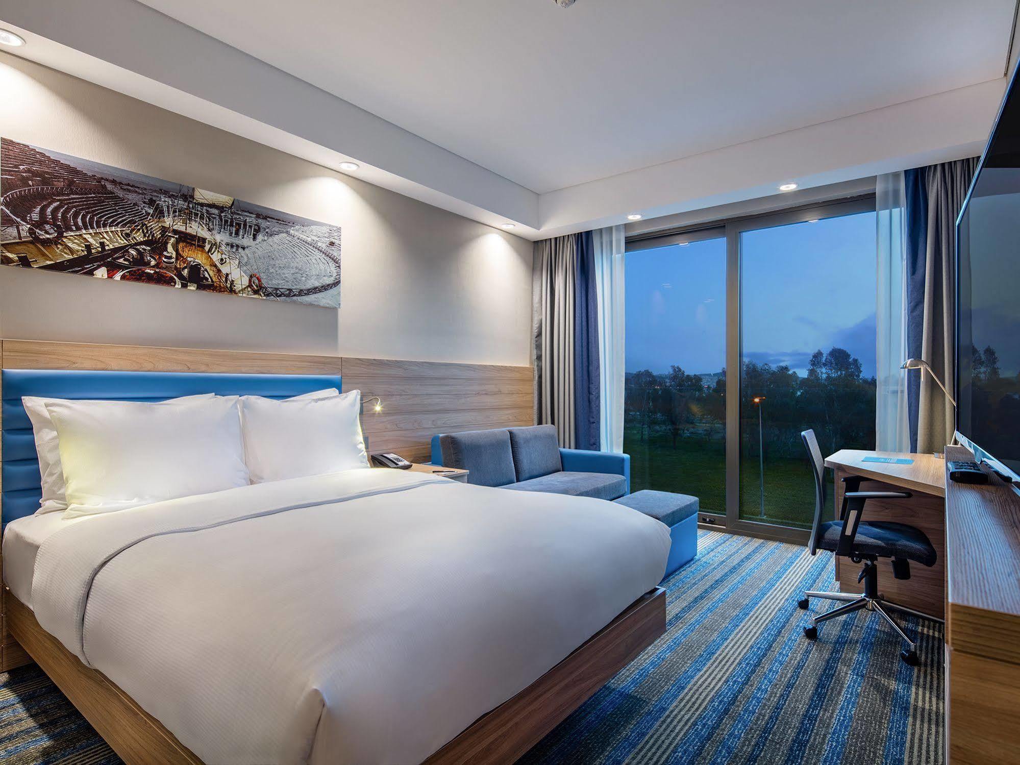 Hotel Hampton By Hilton Izmir Aliaga