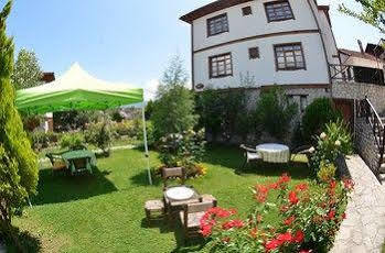 Akce Guest house 3*