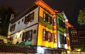Akce Guest house 3*