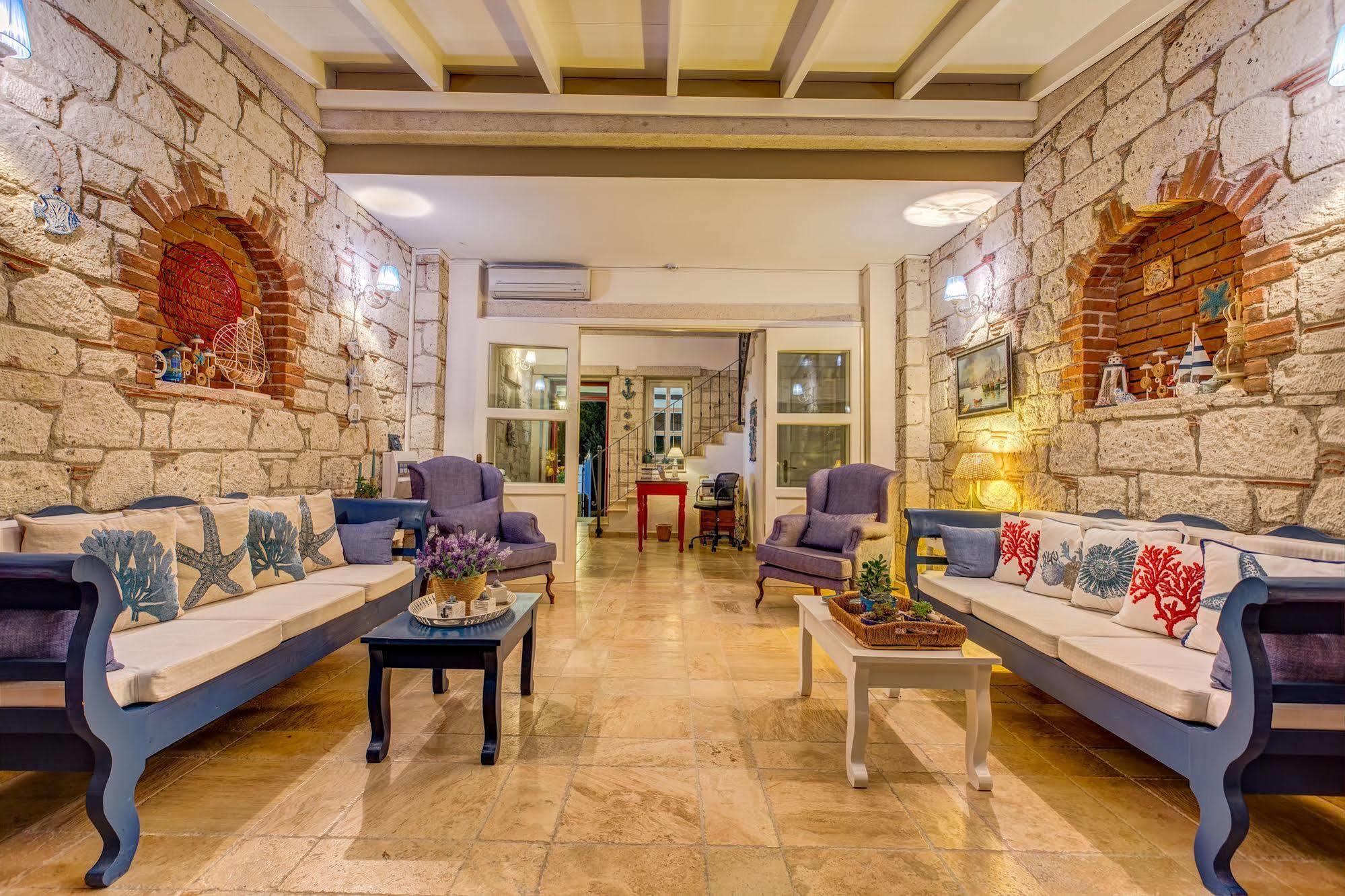 Fora Hotel
