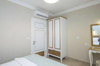 Beyaz Ev Bed & Breakfast