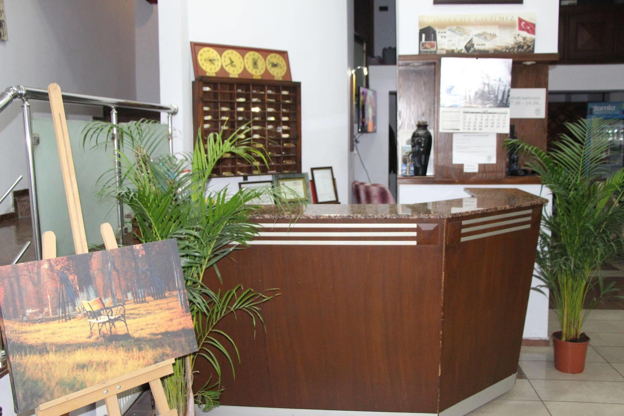 Grand Ece Hotel 3*