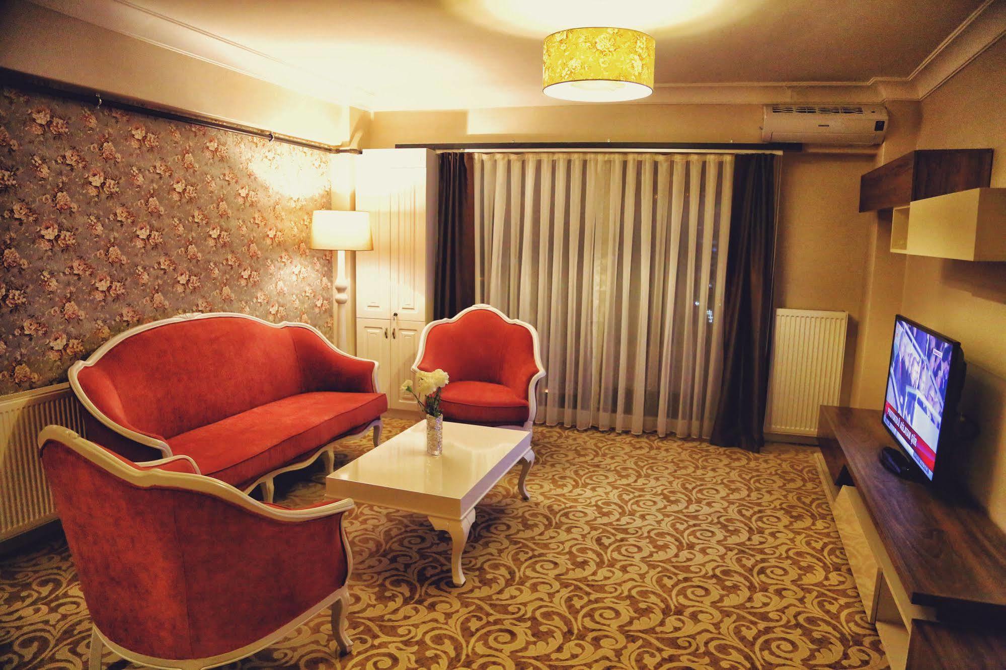 Hotel My 3*