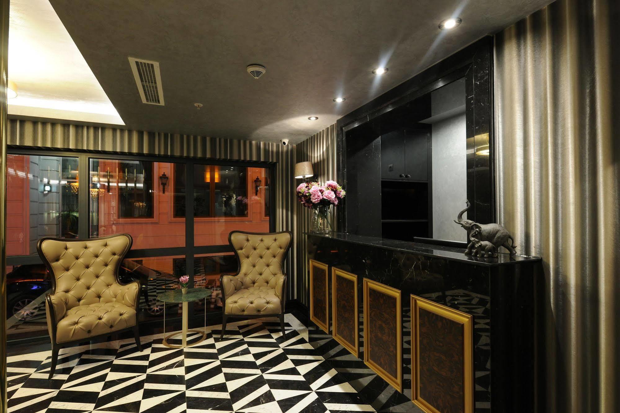 Le Petit 3* Istanbul