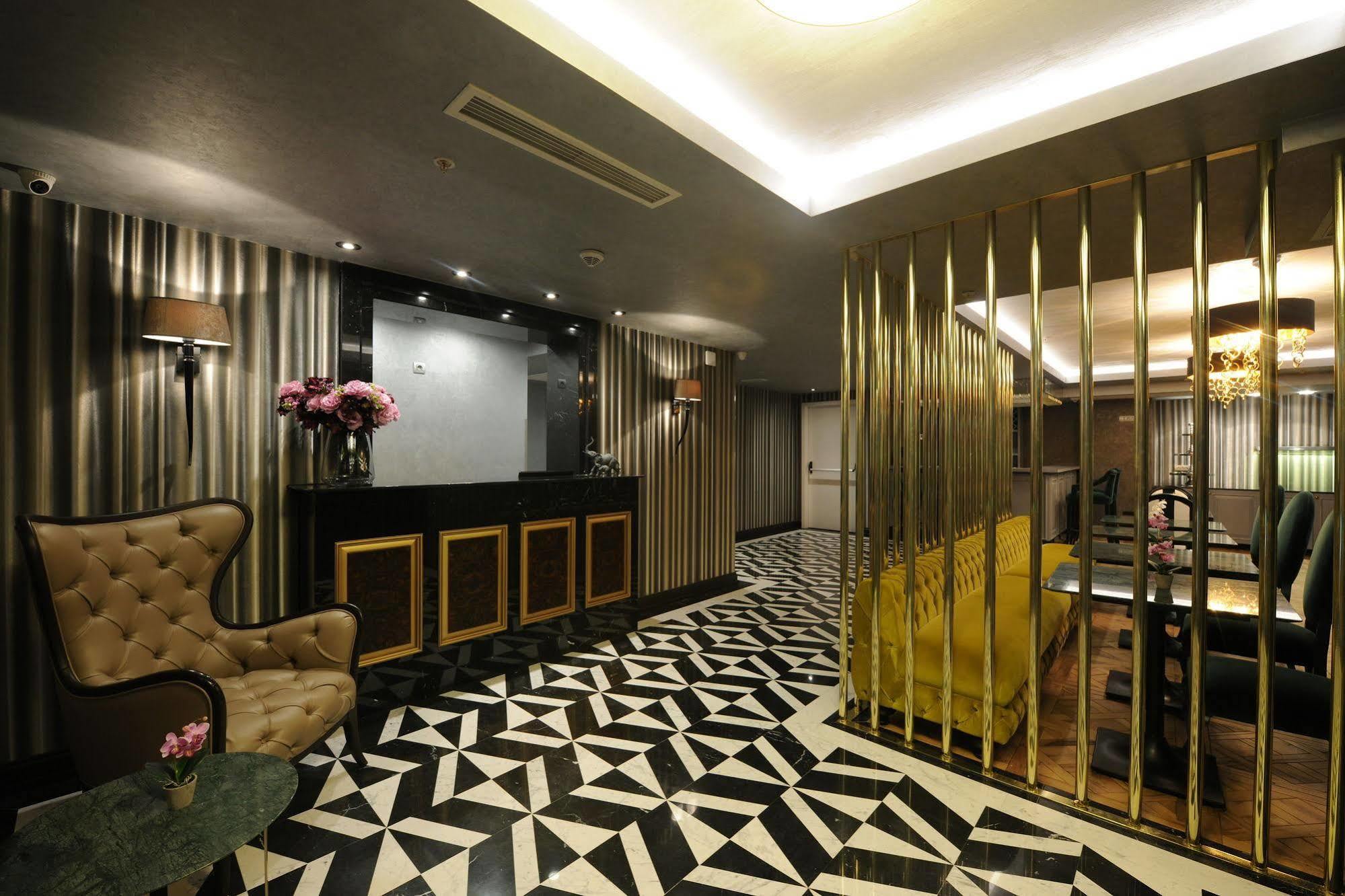 Hotel Le Petit