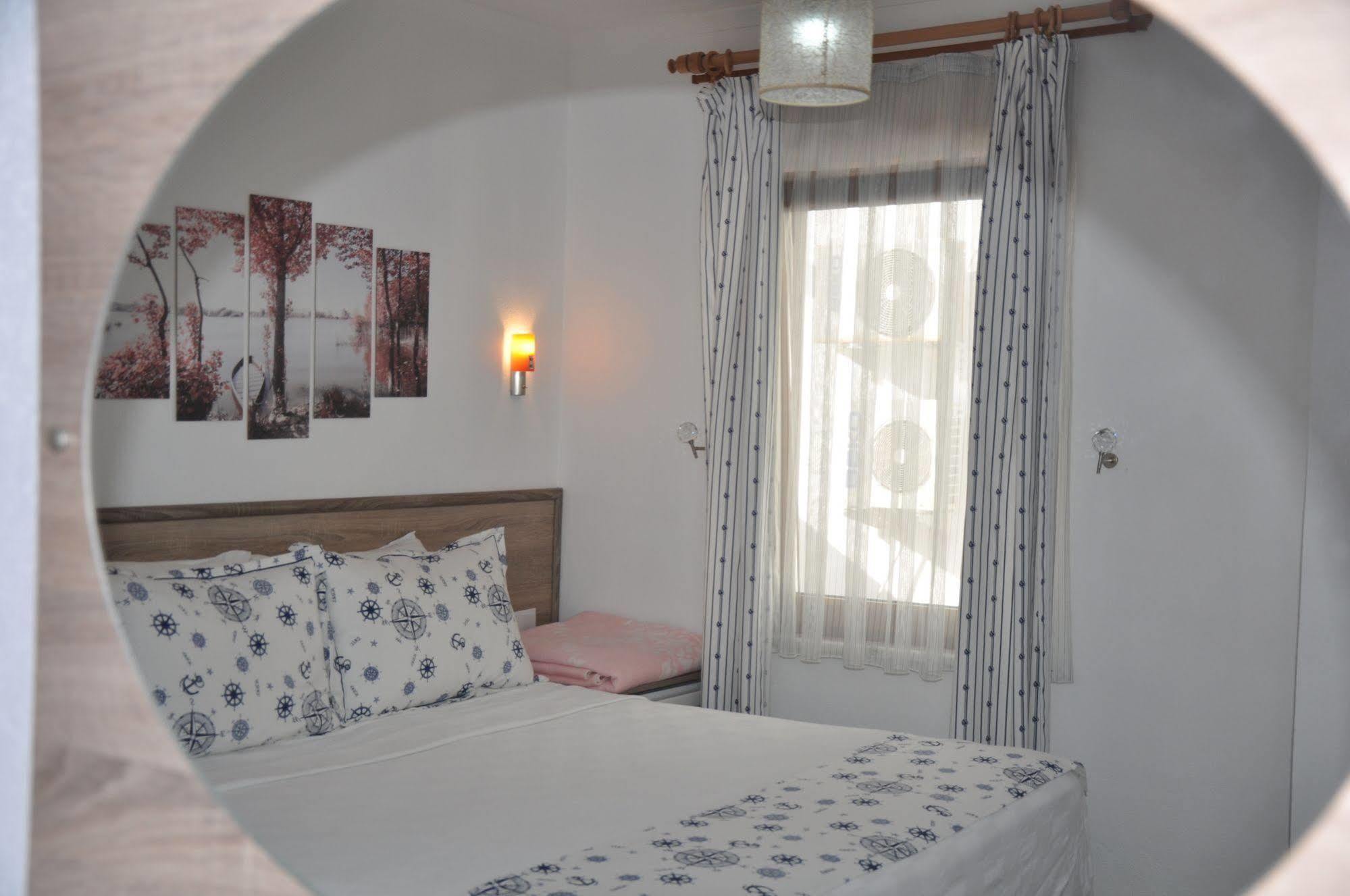 Vitis Hotel 3*