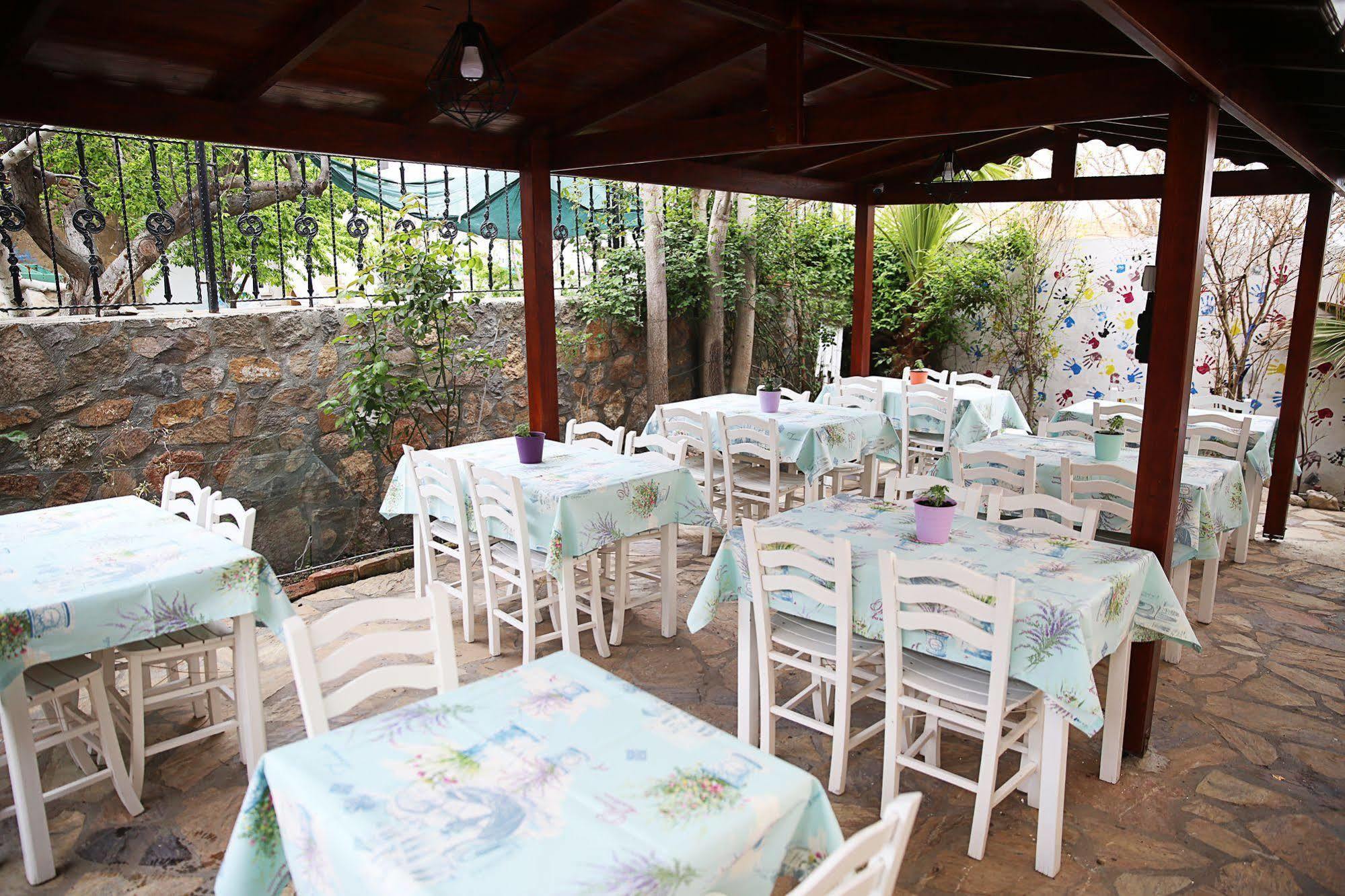 Ebruli Hotel 2*