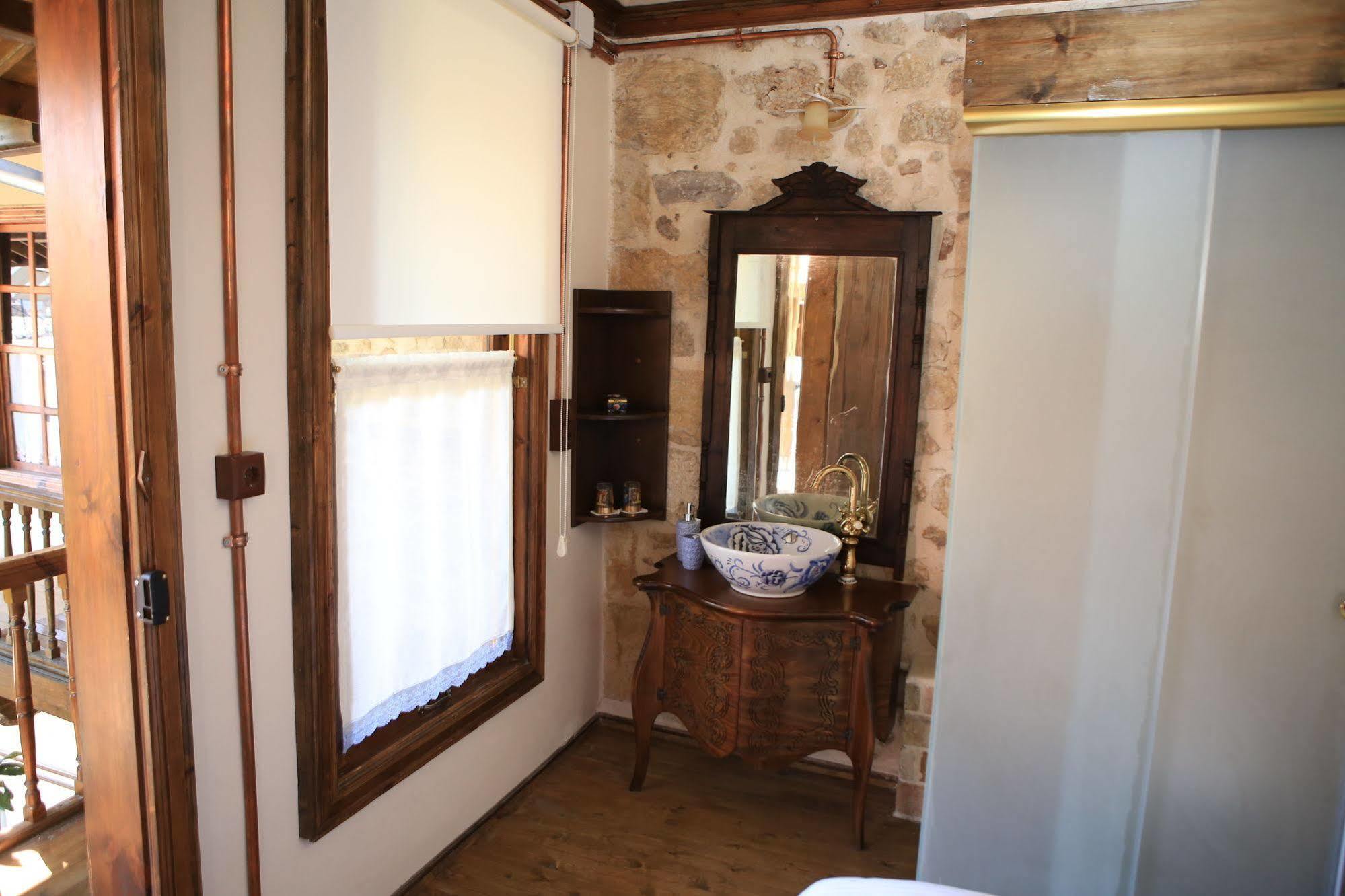 Hotel Cicekli Konak Antakya