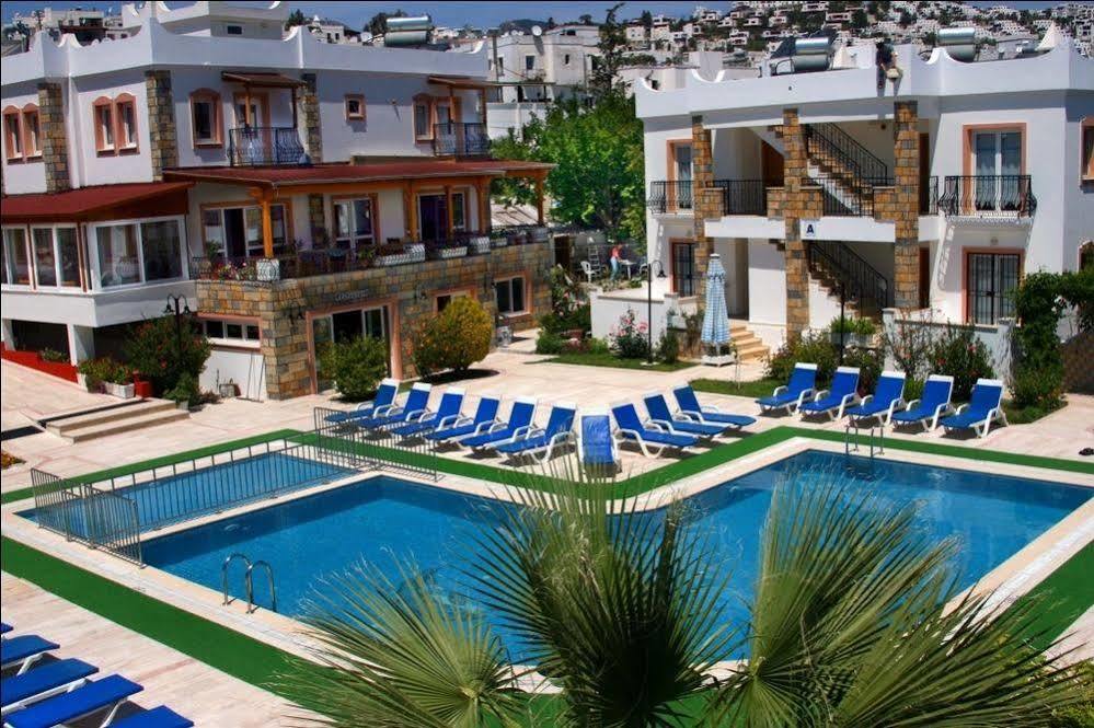 Aparthotel Agar