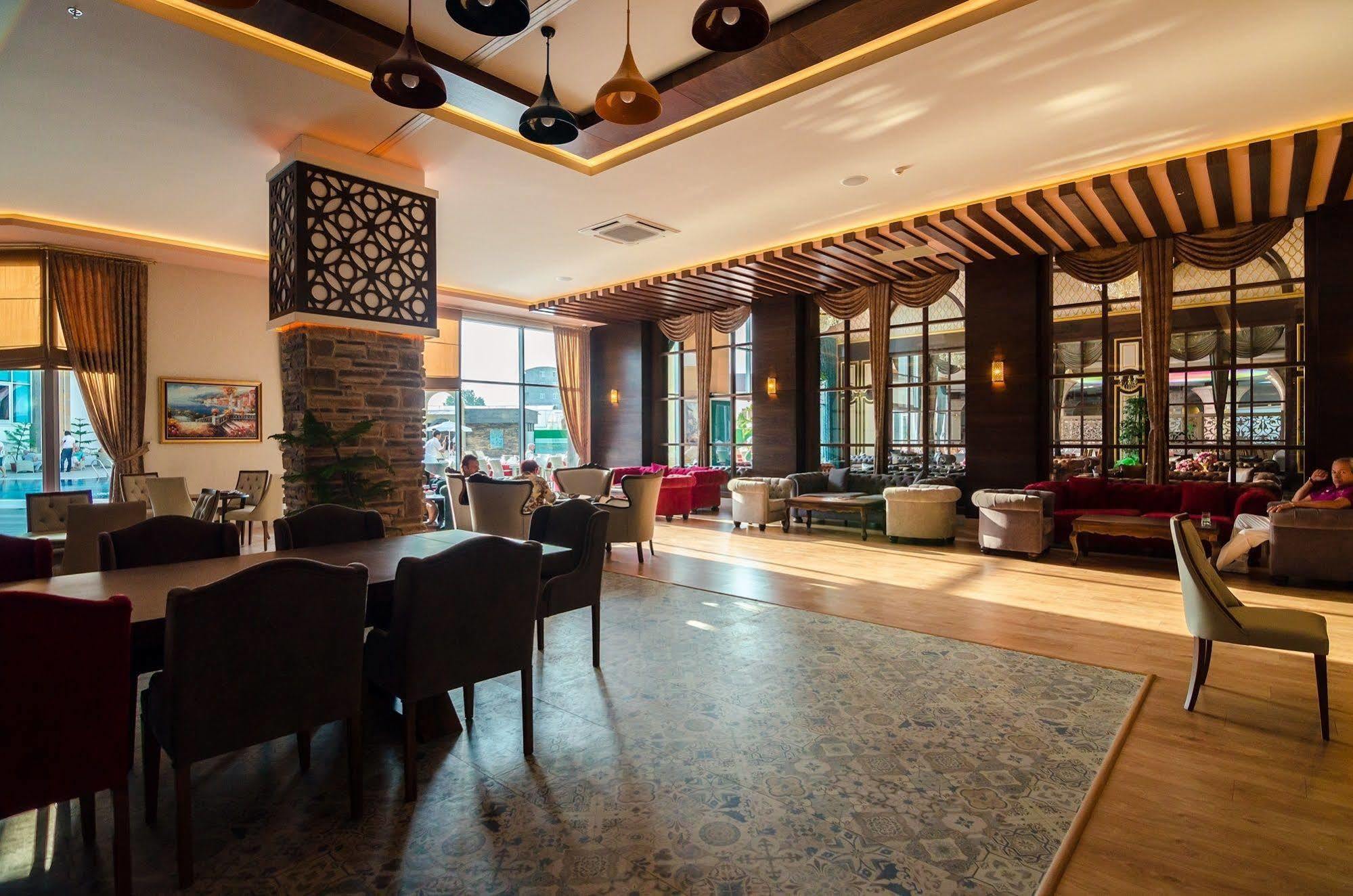 Hotel The Lumos Deluxe 5*