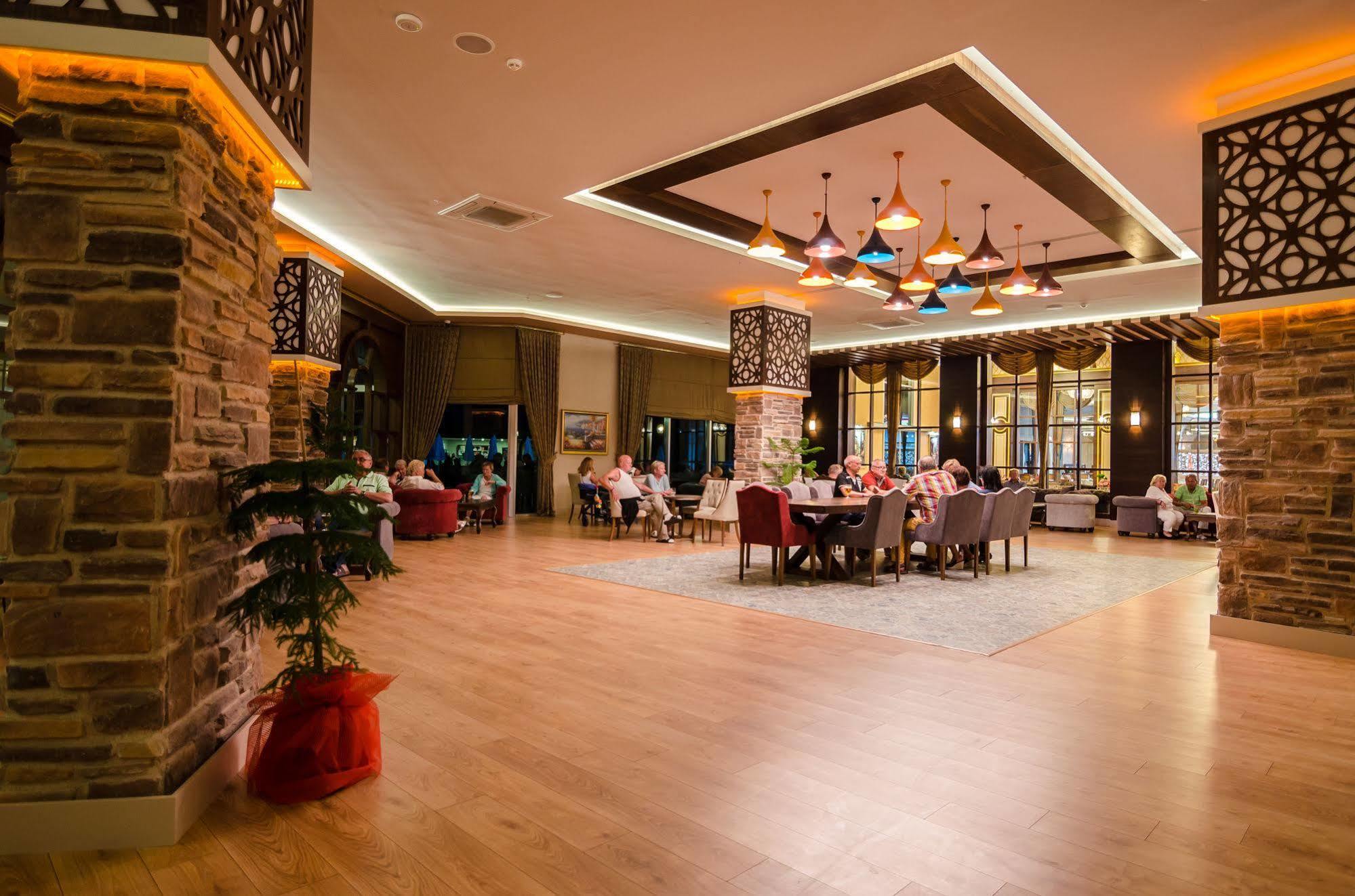Hotel The Lumos Deluxe 5*