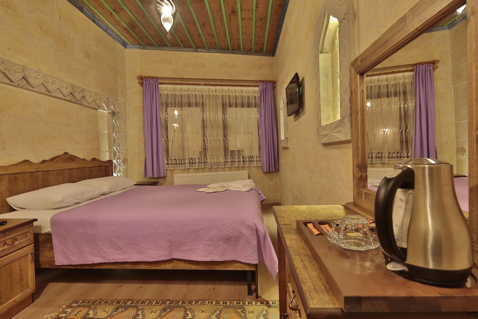 Relic House Hotel 2*