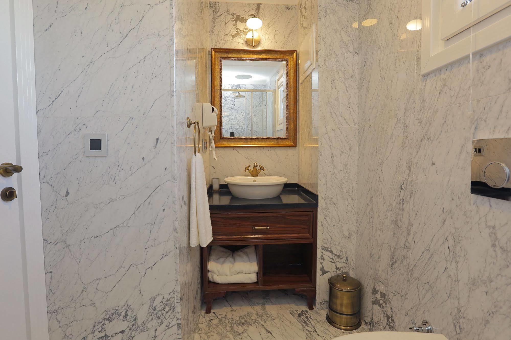 Art Nouveau Pera Hotel Istanbul