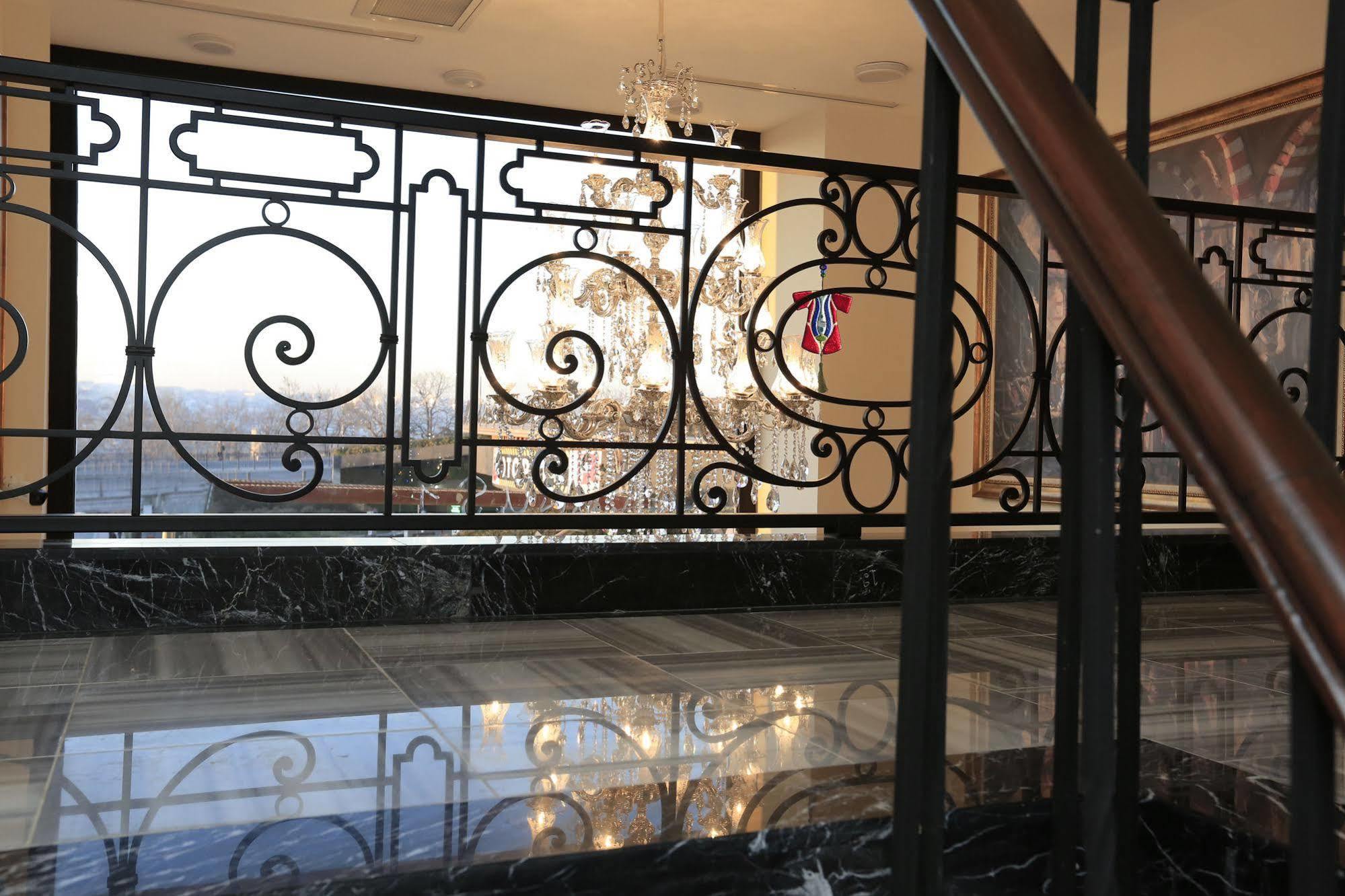 Hotel Art Nouveau Pera