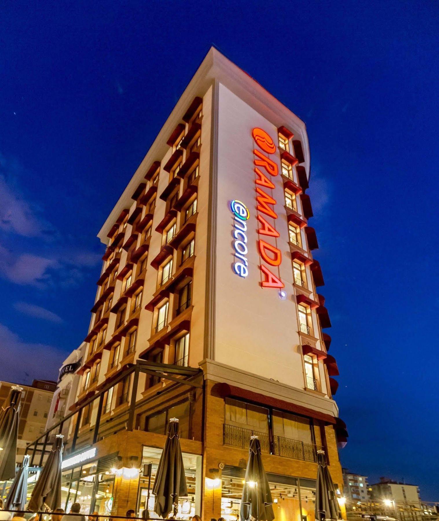 Ramada Encore Hotel