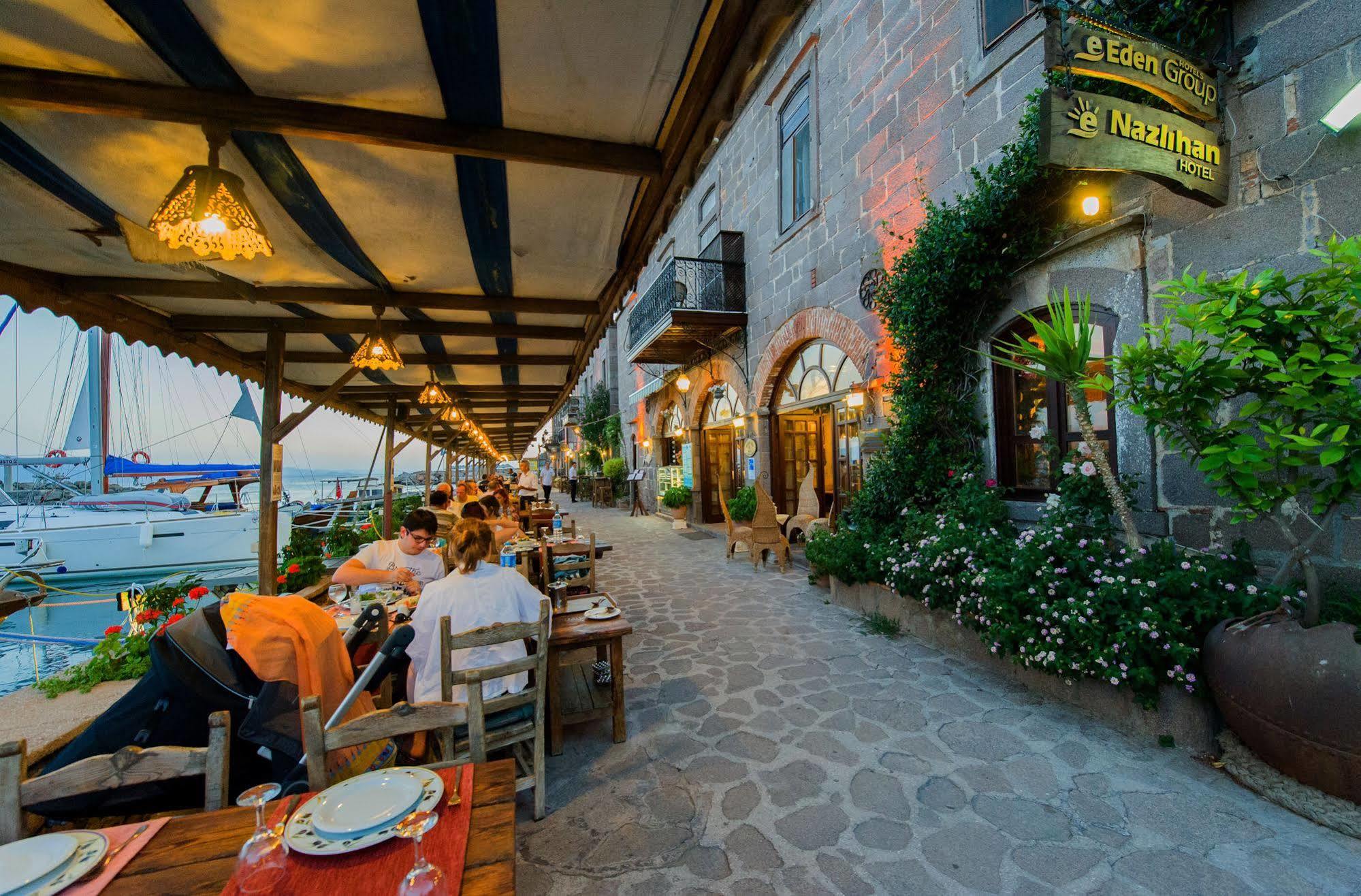 Special Class Adults Only 4* Assos