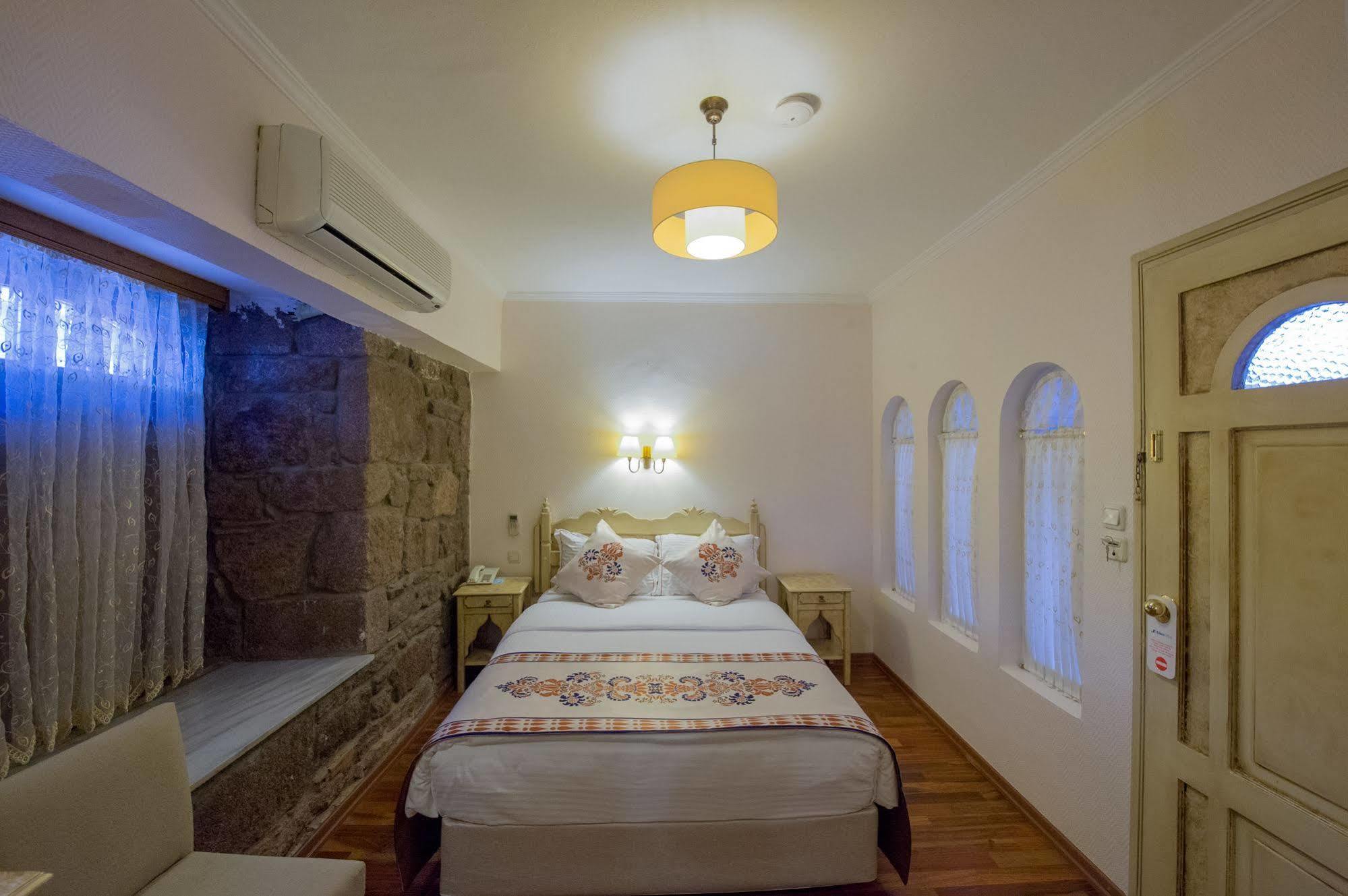 Special Class Adults Only Hotel