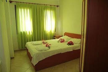 Hotel Minta Apart 2*