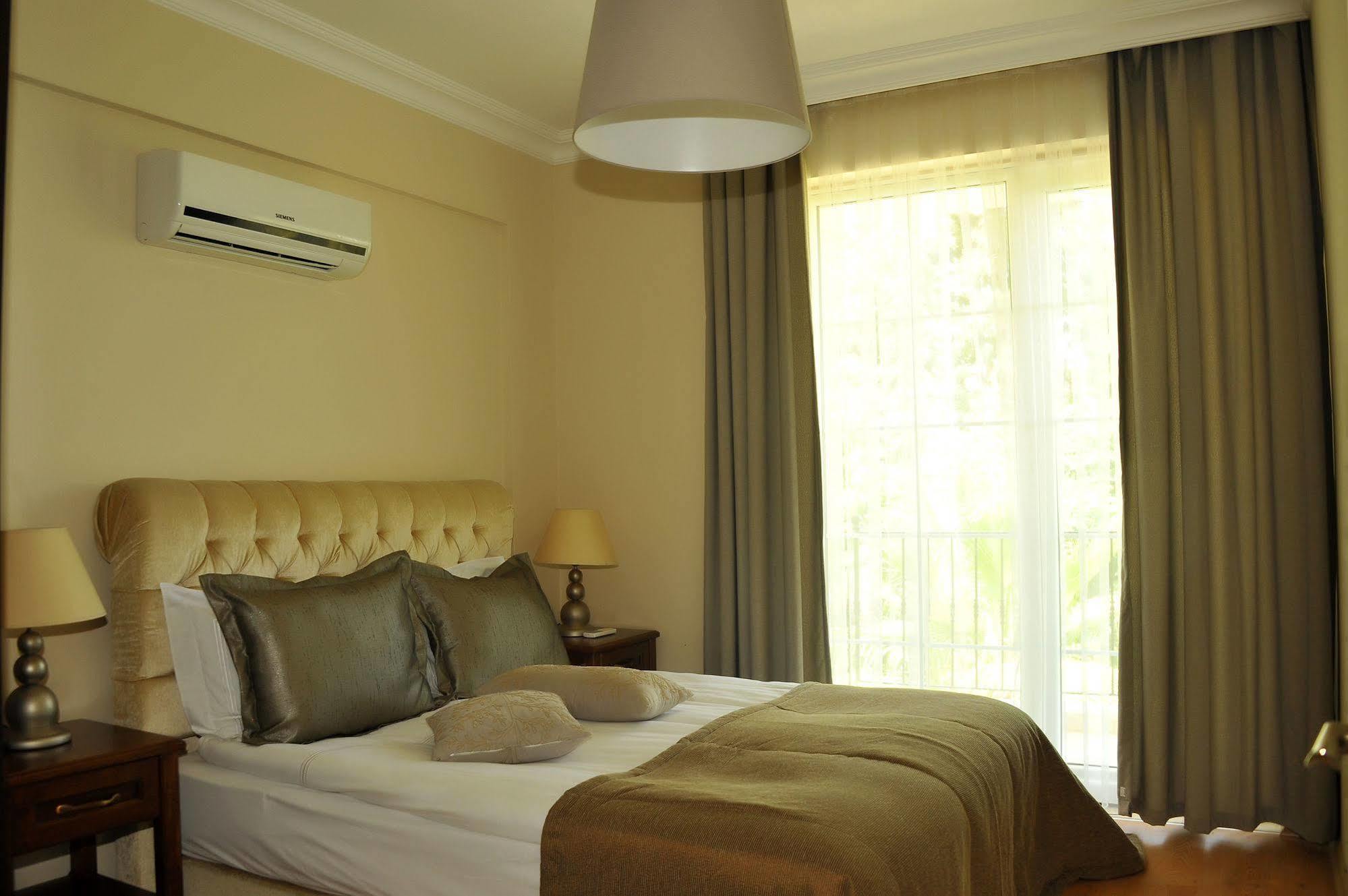 Star Hotel 2*
