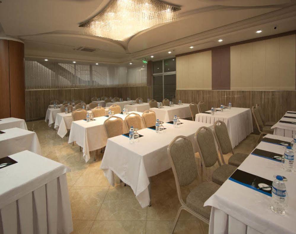 Forum Hotel 3*