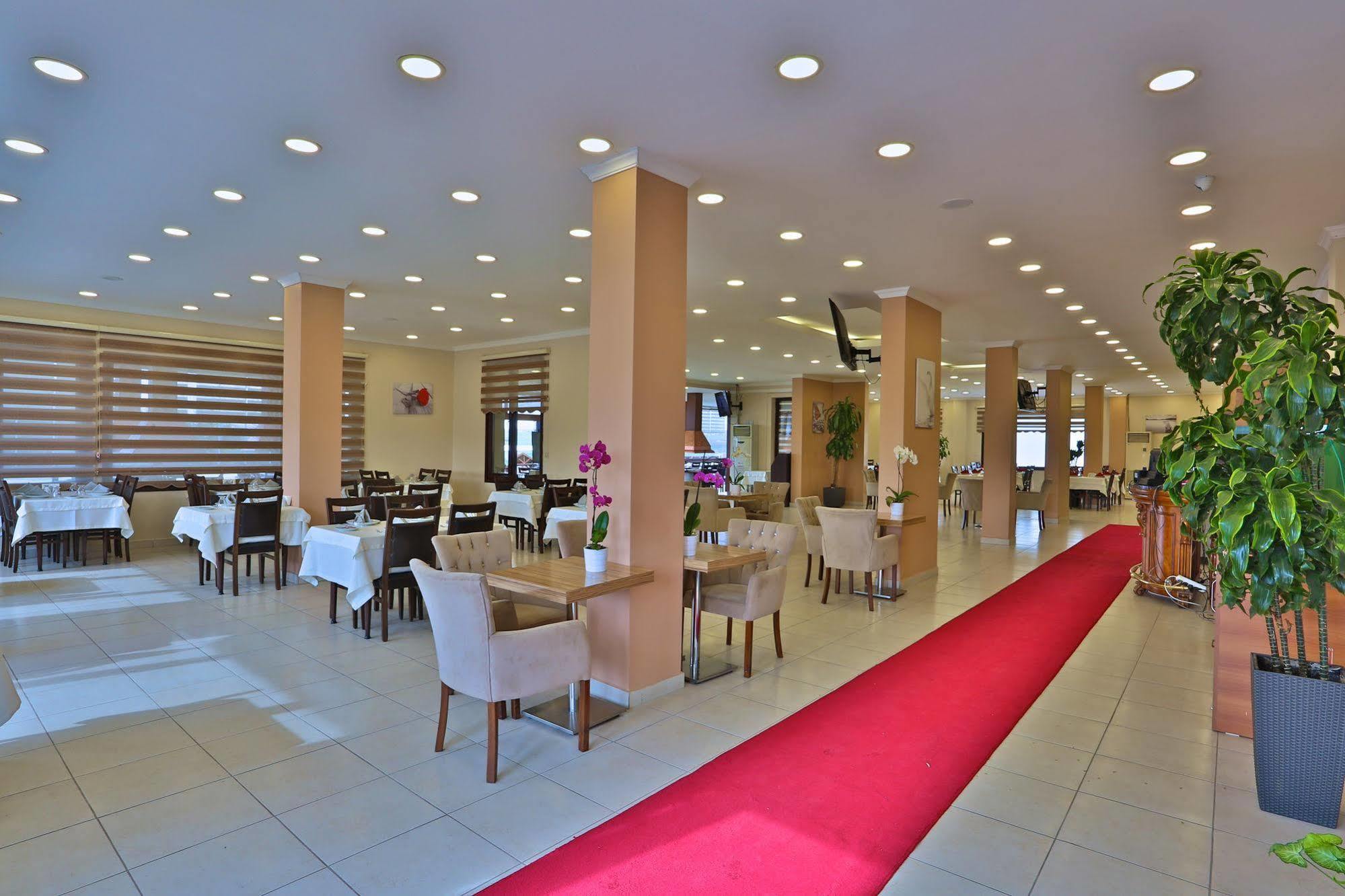 Bon & Hotel
