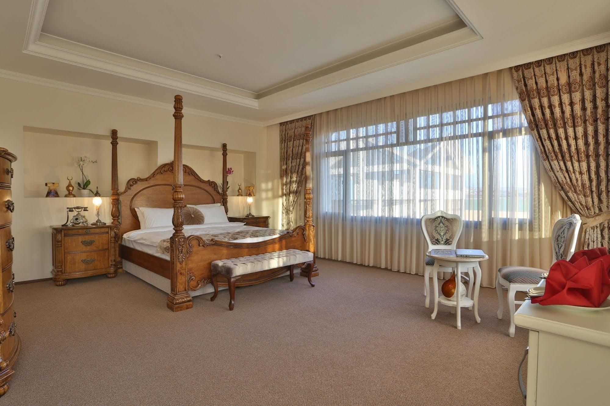Bon & Hotel 4*