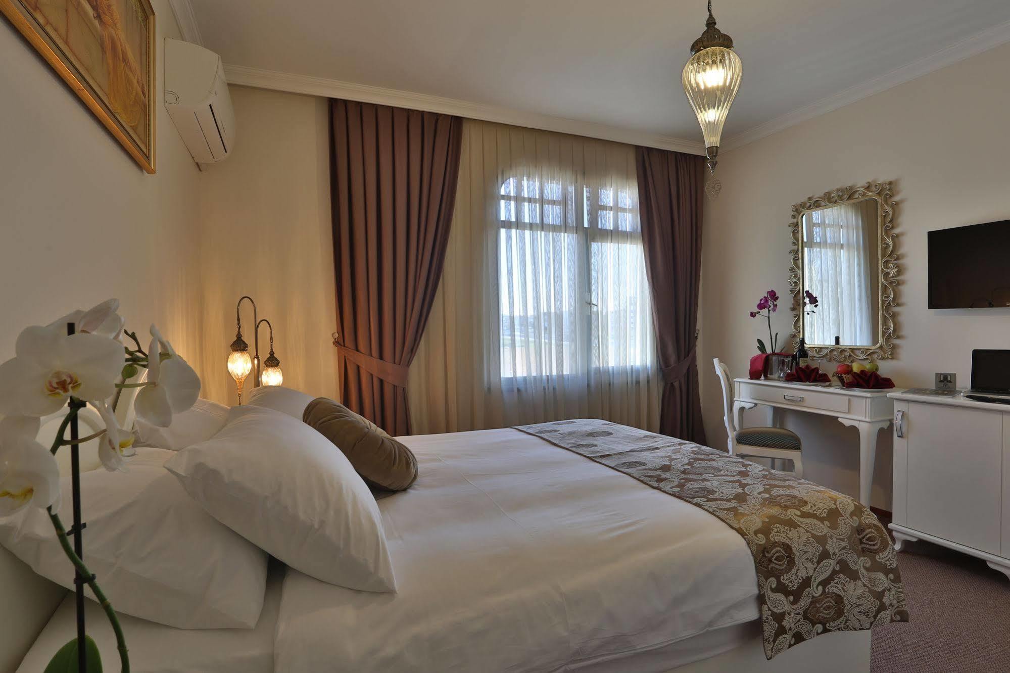 Hotel Bon &