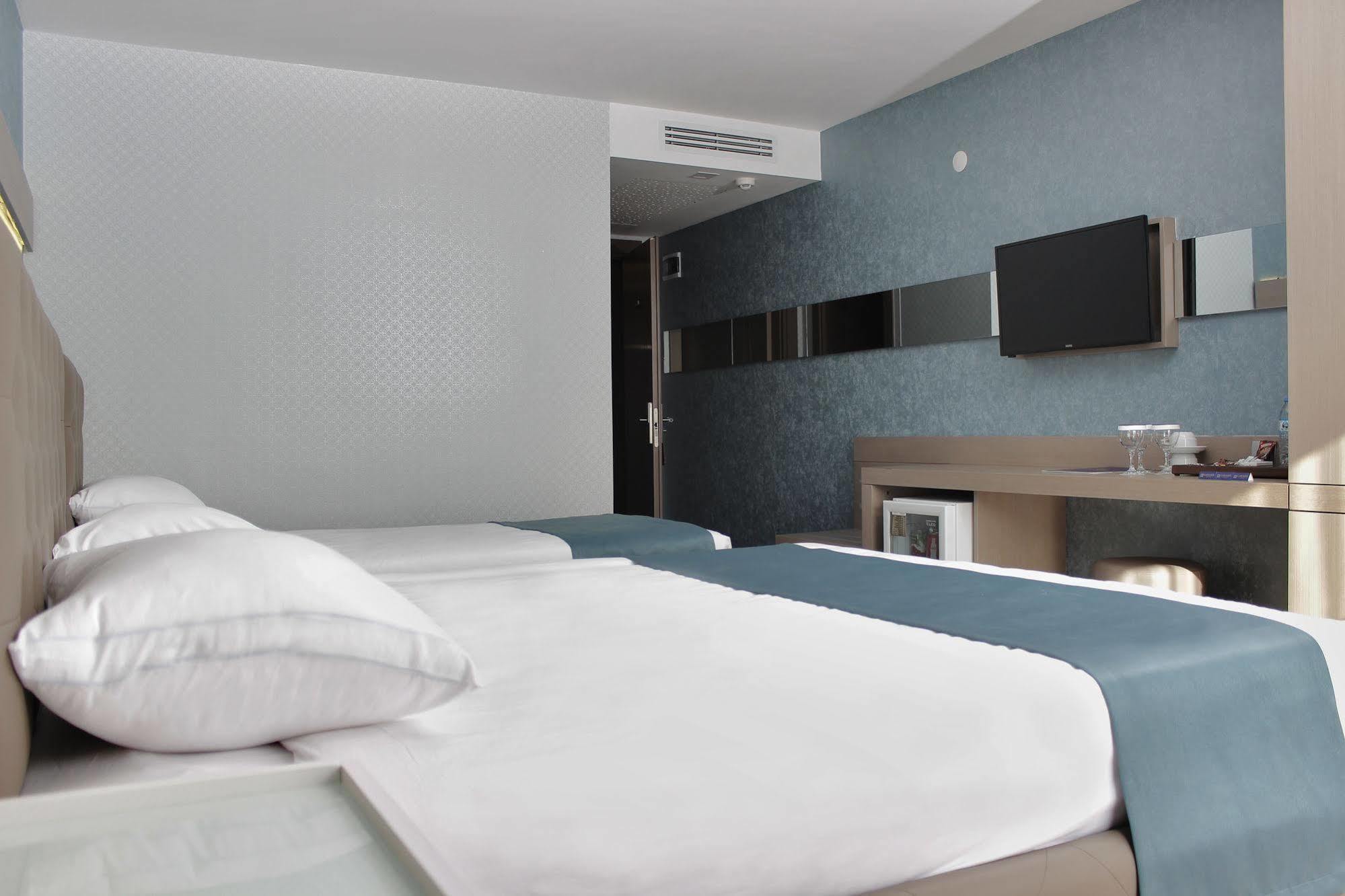 Hotel Gayasi̇s Besikduzu