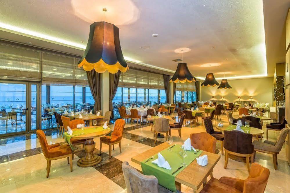 Ramada By Wyndham 5*