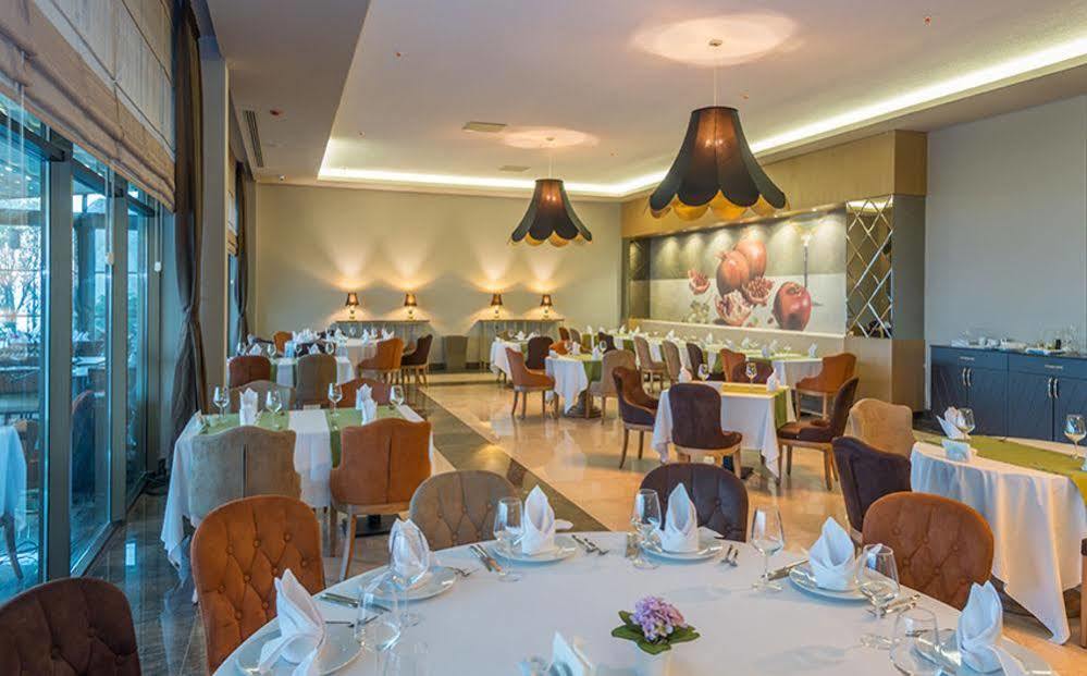 Hotel Ramada By Wyndham 5*
